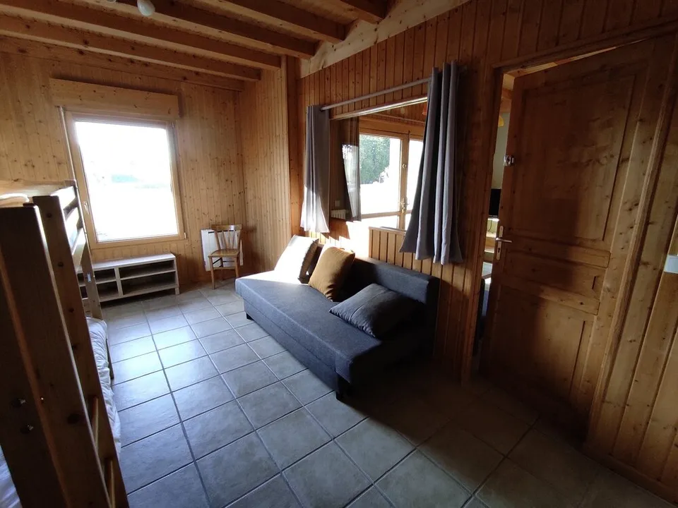 Chambre avec deux lits superposés – Gîte Gentiane (2)
