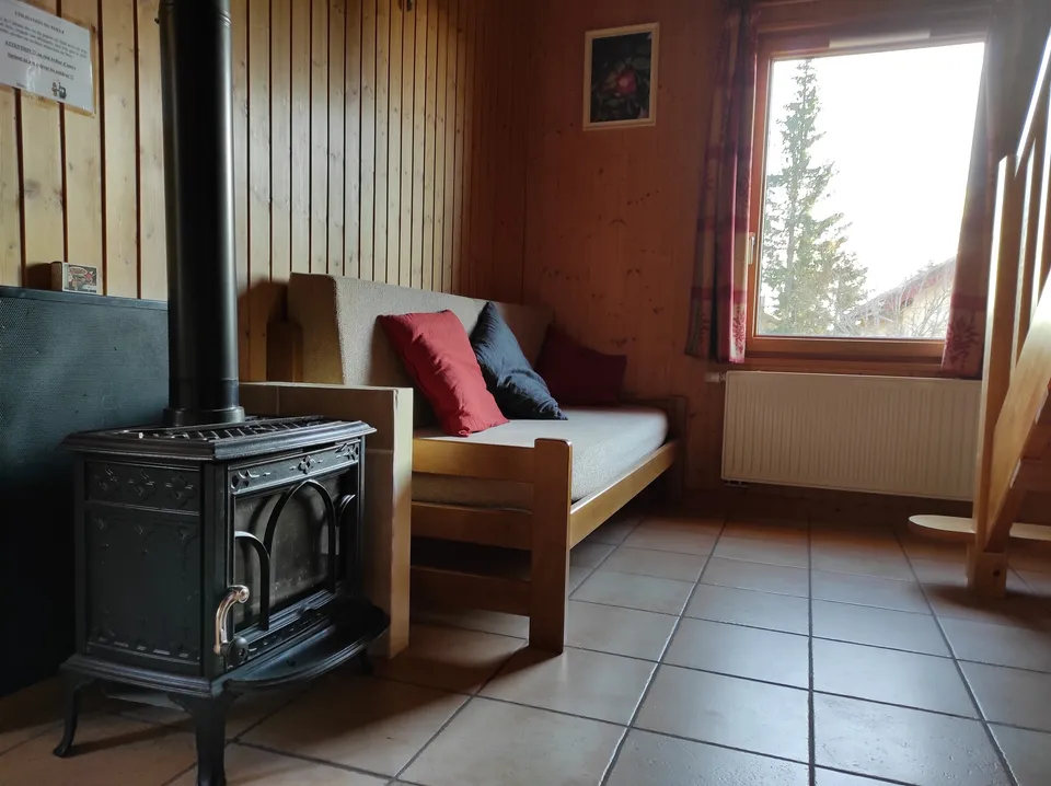 Poêle à bois – Chalet Églantine (2)