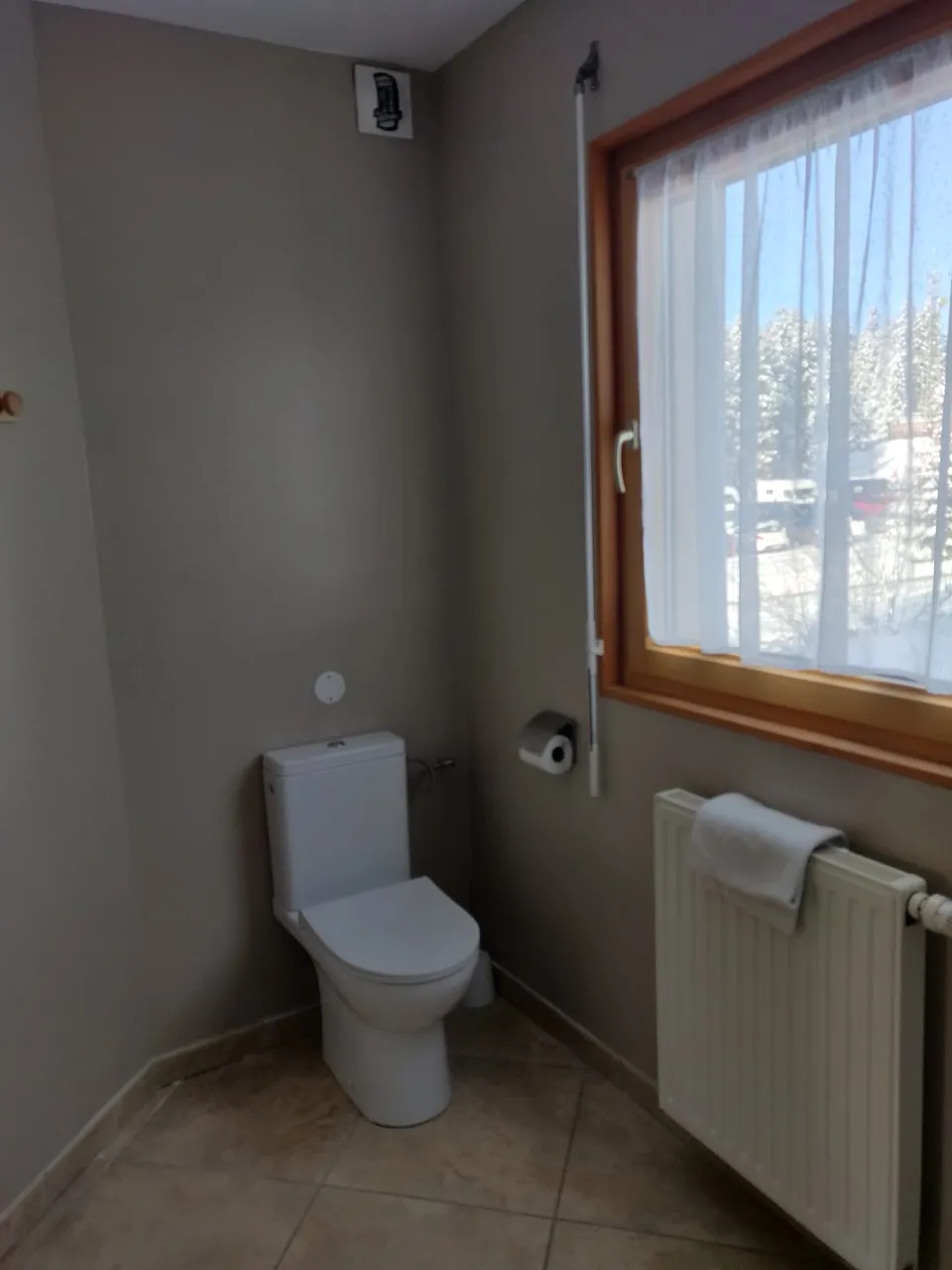 Première salle de bain – Gîte Edelweiss (2)