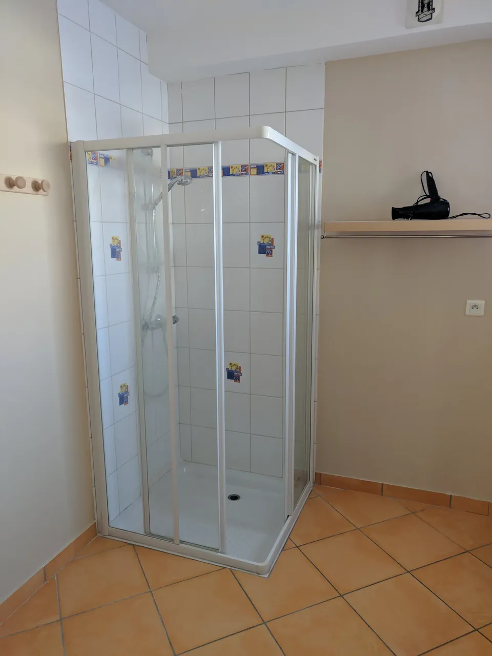 Seconde salle de bain – Gîte Edelweiss (1)