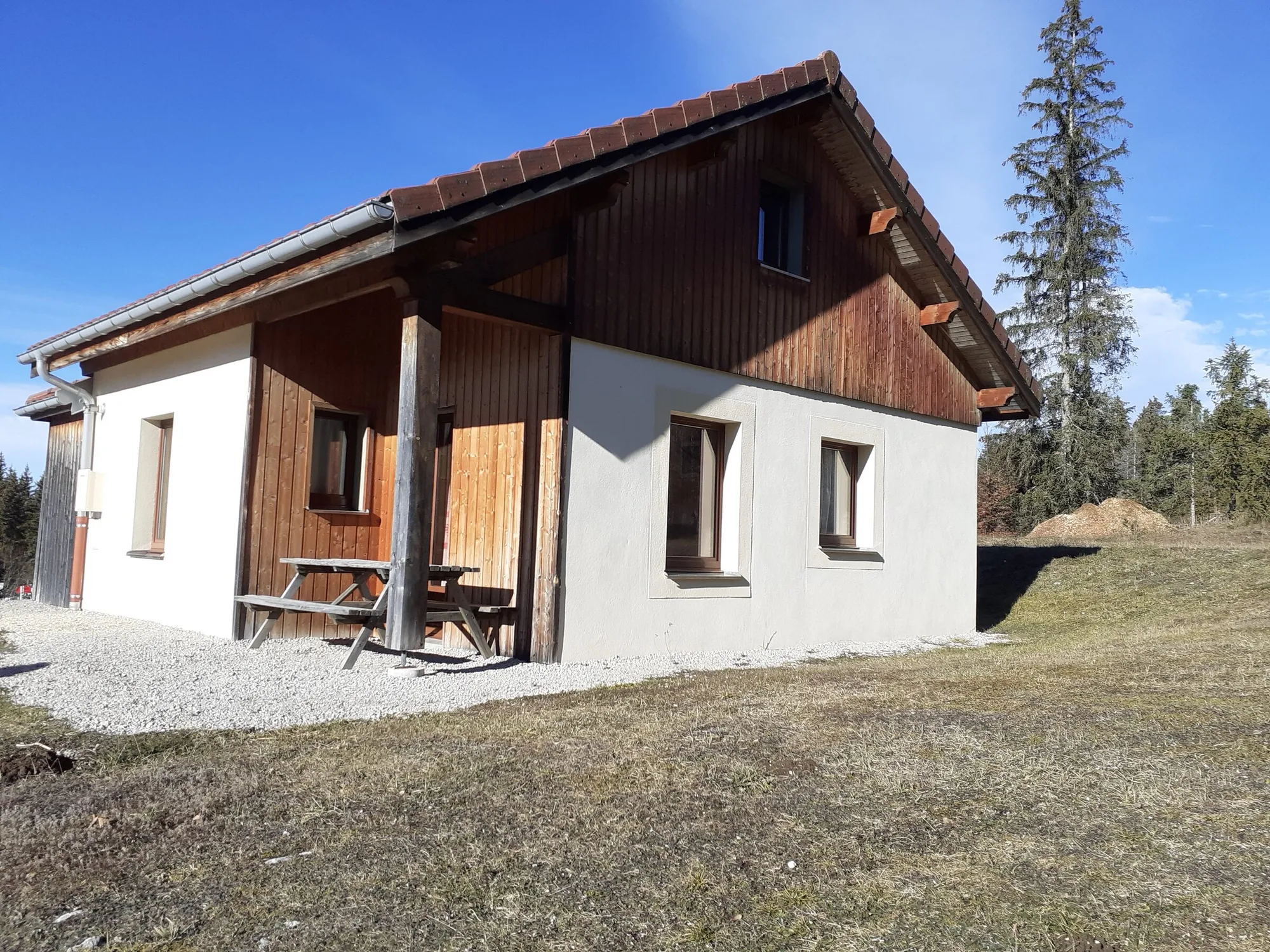 L’été à Chapelle-des-Bois : forêts, lacs et grands espaces